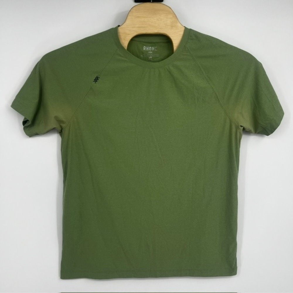 Rhone Men's Large Reign Short Sleeve Training Shirt Olive Green Crew Neck Raglan